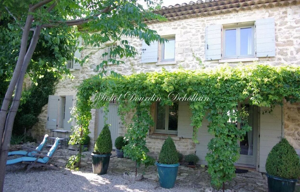 maison 8 pièces 300 m2 à vendre à L'Isle-sur-la-Sorgue (84800)