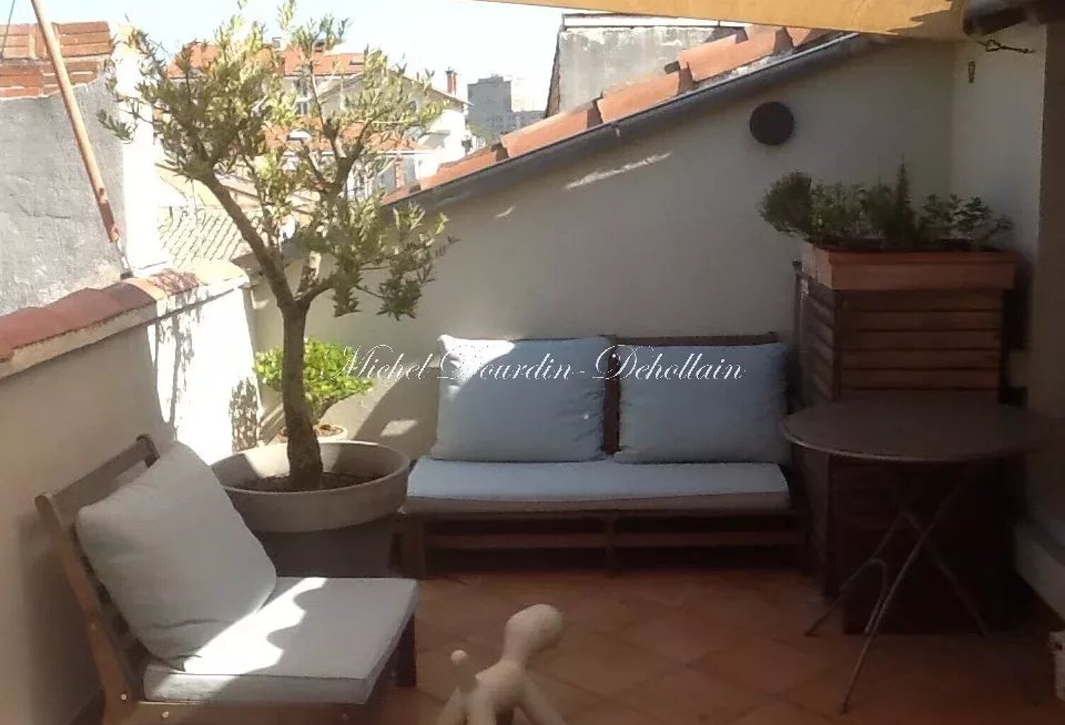 Avignon- intra muros beau duplex 3 ch. terrasse — photo 1