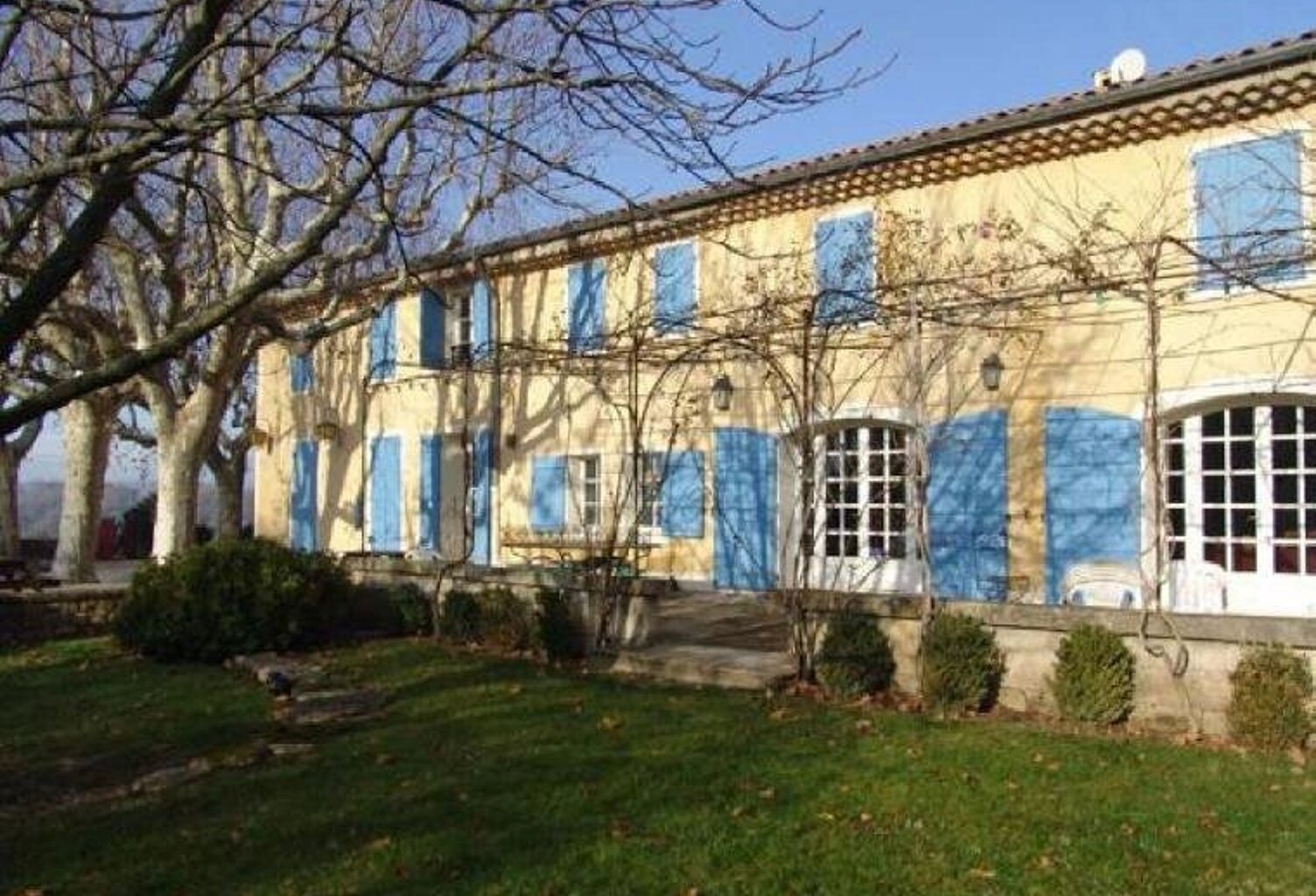 Aix en  Provence mas 450m2 4 hectares — photo 1