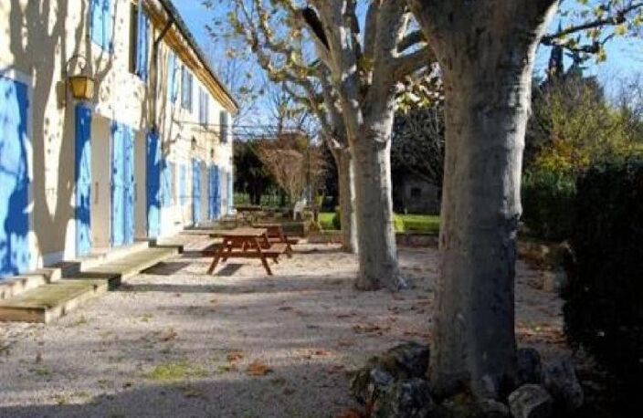 Aix en  Provence mas 450m2 4 hectares — photo 3