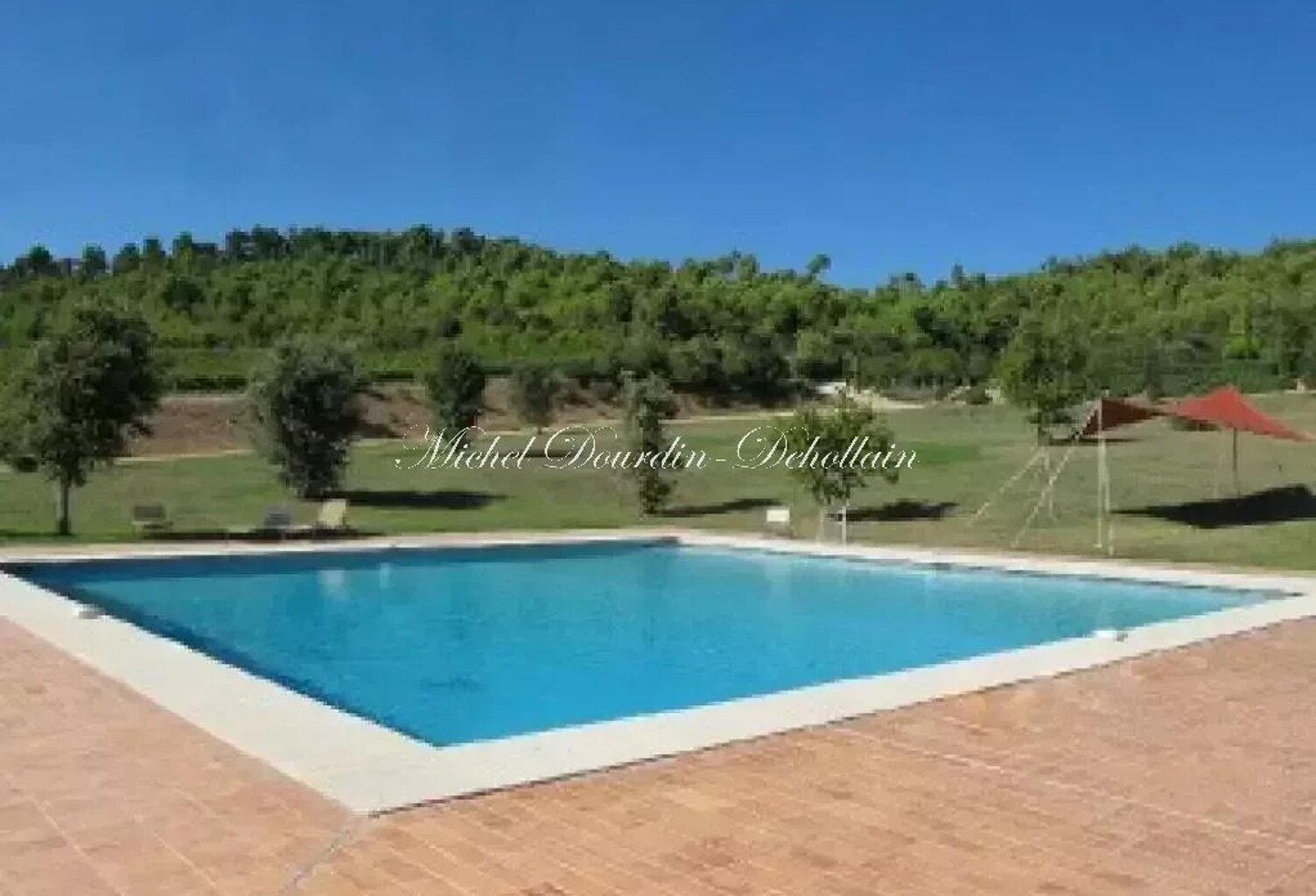 pr. Lourmarin, villa provencale au milieu des vignes — photo 1