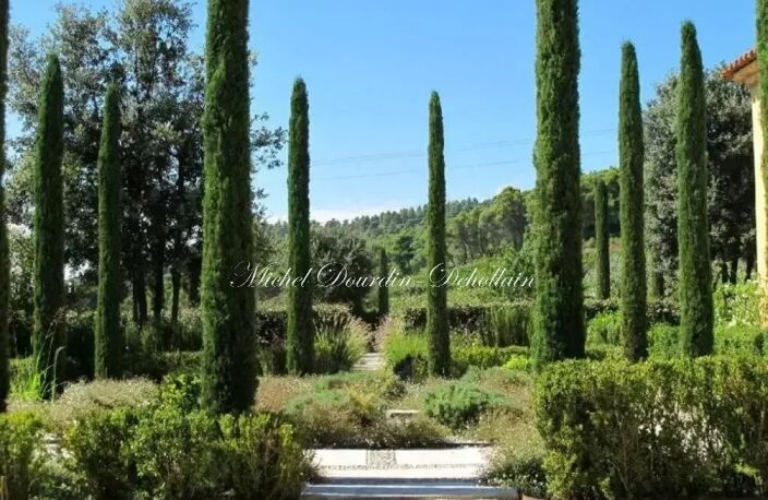pr. Lourmarin, villa provencale au milieu des vignes — photo 2