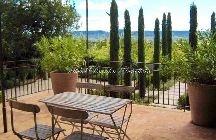 pr. Lourmarin, villa provencale au milieu des vignes — photo 5