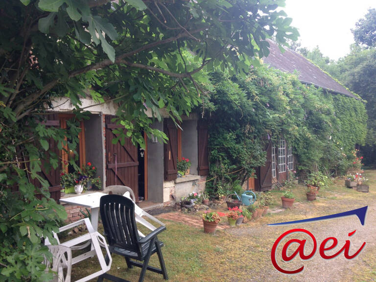 Longère plain-pied de 98m² sur 4213m² de terrain avec étang — photo 1