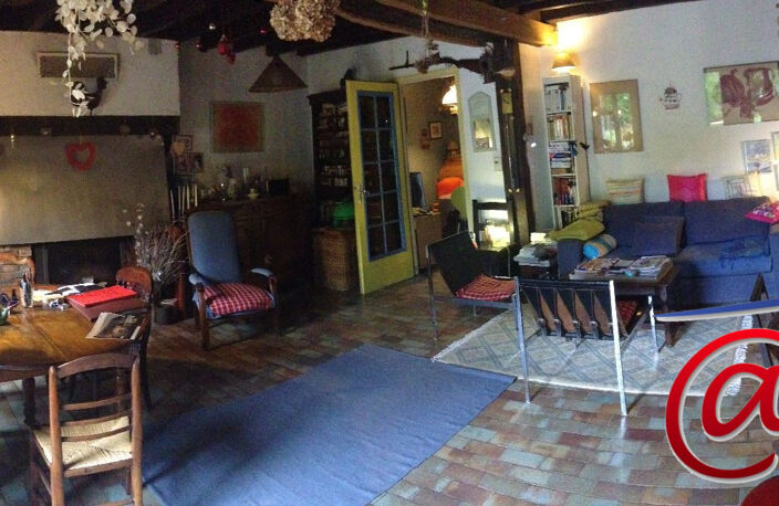 Longère plain-pied de 98m² sur 4213m² de terrain avec étang — photo 2