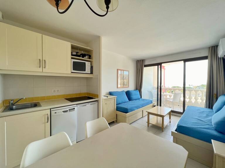2 PIECES AU DERNIER ETAGE AVEC VUE MER — photo 1