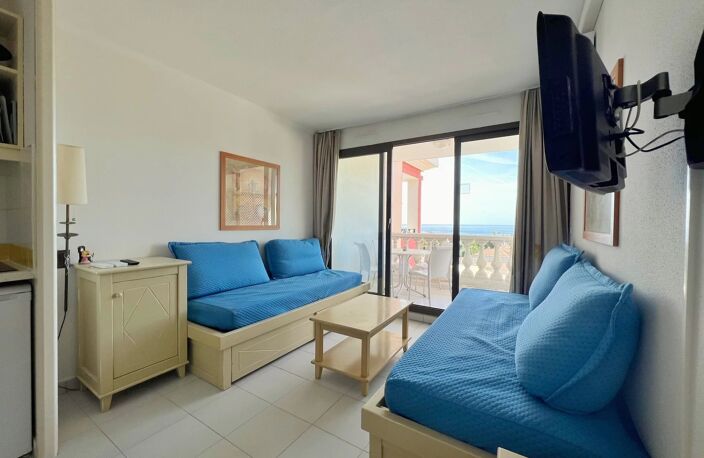 2 PIECES AU DERNIER ETAGE AVEC VUE MER — photo 2