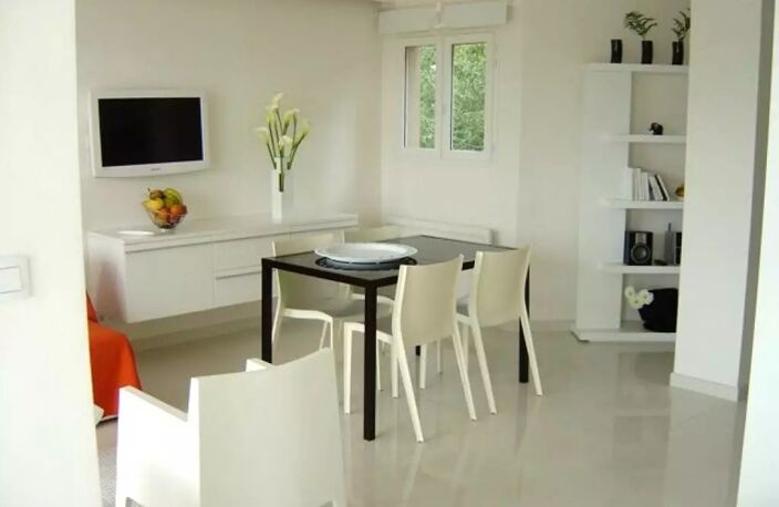 MAGNIFIQUE 2 PIECES + DOUBLE TERRASSE — photo 4