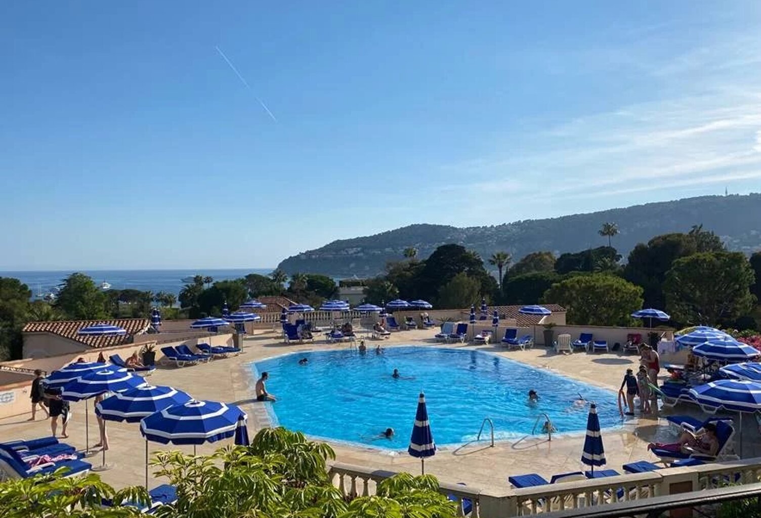 STUDIO VUE MER - PISCINE — photo 1