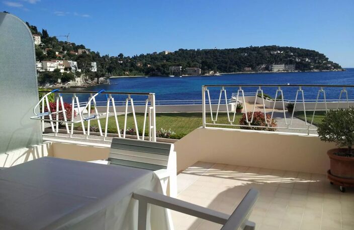 Grand studio bénéficiant d'une magnifique vue mer — photo 2