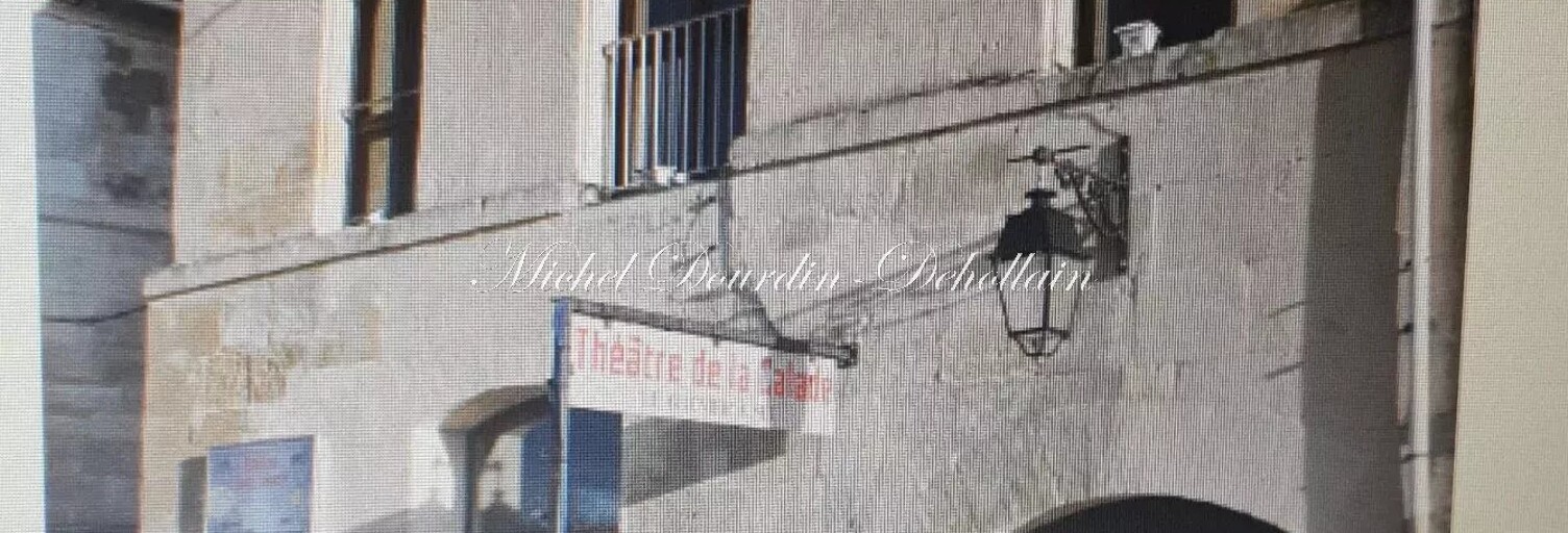 Maison  520 m² à vendre à Arles (13200)