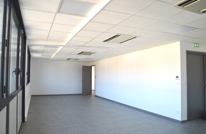 BUREAUX — photo 4