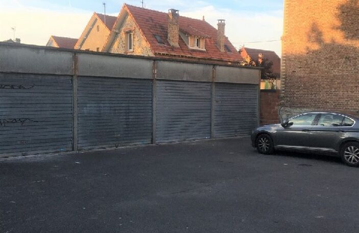 Location garage   à Franconville (95130) — photo 2