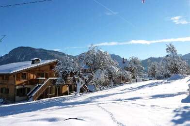 Terrain  275000 €