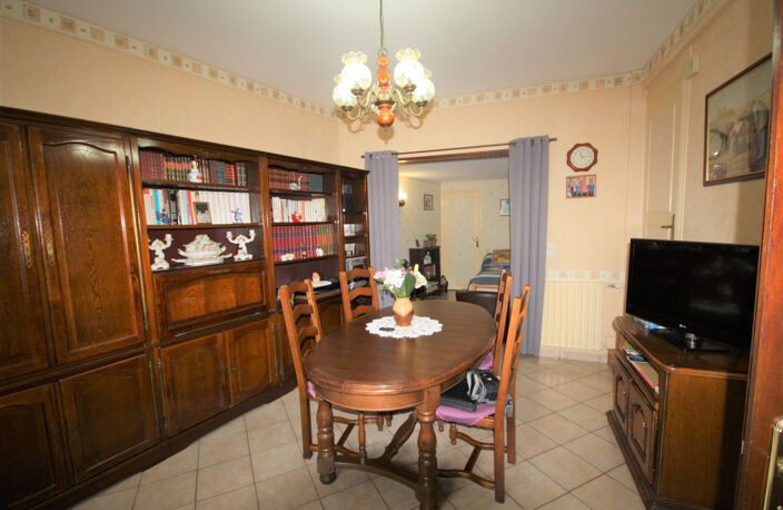 Reims, secteur avenue de Laon, maison 2 chambres et cour — photo 4