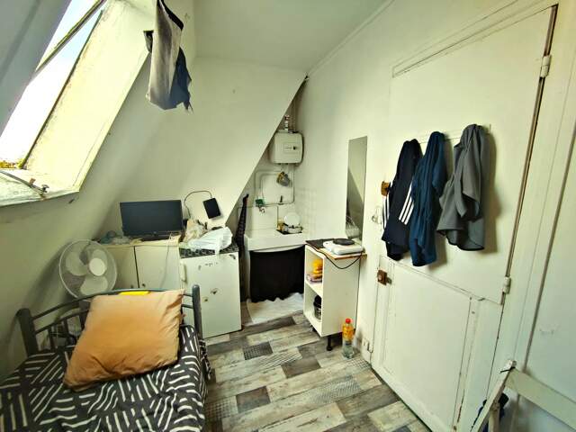 Vente appartement dernier étage Butte Montmartre Paris 18ème — photo du bien