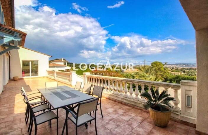 Villa au calme avec vue mer panoramique - Golfe-juan — photo 3