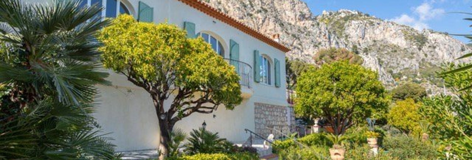 location vacances Maison 5 Pièces 200 m² à Èze (06360)