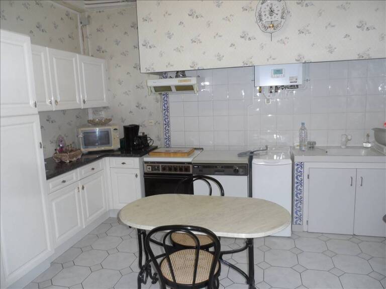 A VENDRE - Appartement — photo 1