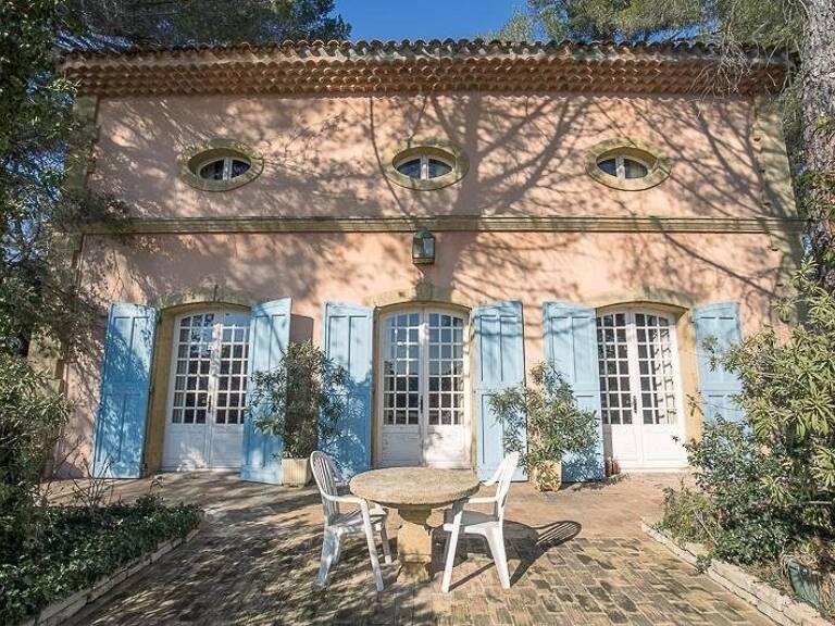Aix en Provence magnifique bastide a rėnover — photo 1