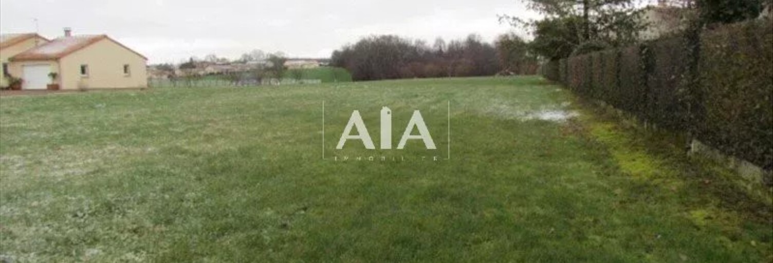 Terrain  2920 m² à vendre à Civray (86400)