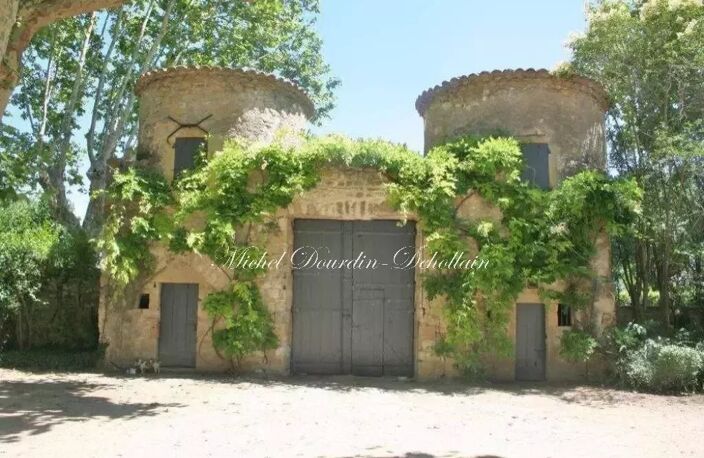 Chateau de Village entre Uzes et Alès GARD — photo 3