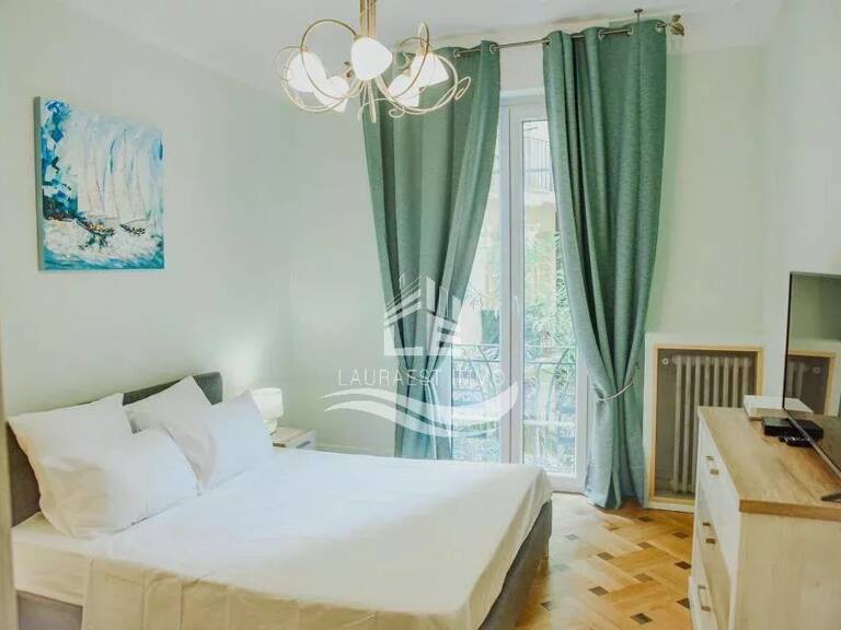 Appartement rénové Musiciens /Carrée D'or — photo 1