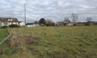 Terrain  2209 m² à vendre à Baugy (71110)