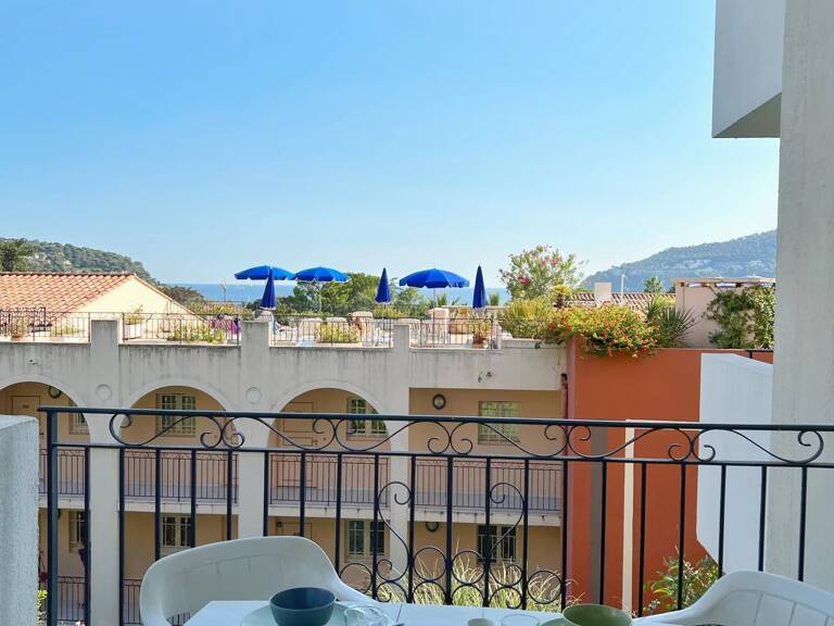 APPARTEMENT 2 PIECES VUE MER - ENTIEREMENT REFAIT — photo 1