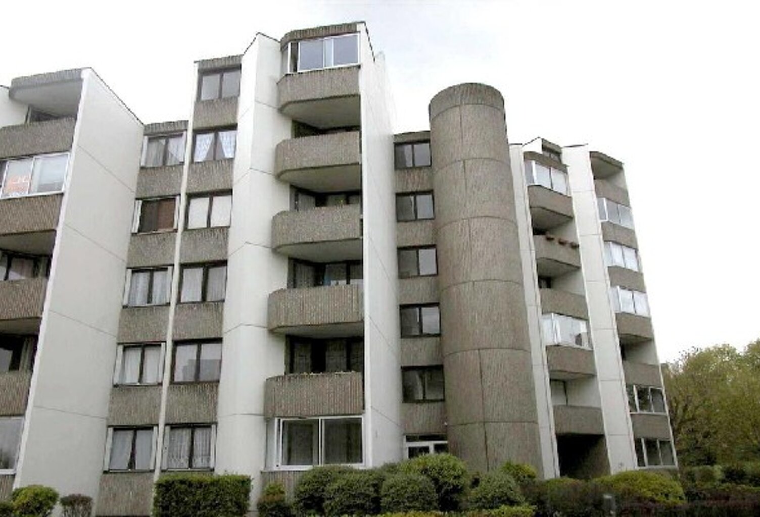 Location appartement 1 pièce 28 m² à Franconville (95130) — photo 1