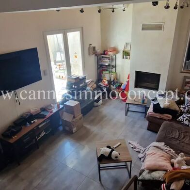 Maison 4 pièces 1690 €