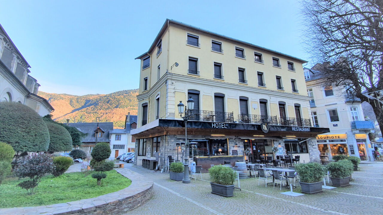 divers  pièces 800 m2 à vendre à Bagnères-de-Luchon (31110)