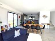 VILLA CONTEMPORAINE TYPE 5 JACOU — photo 3