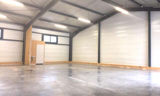 Immeuble  260 m² à louer à Lathuile (74210)