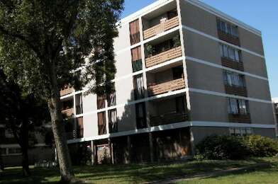 Appartement 2 pièces 810 €