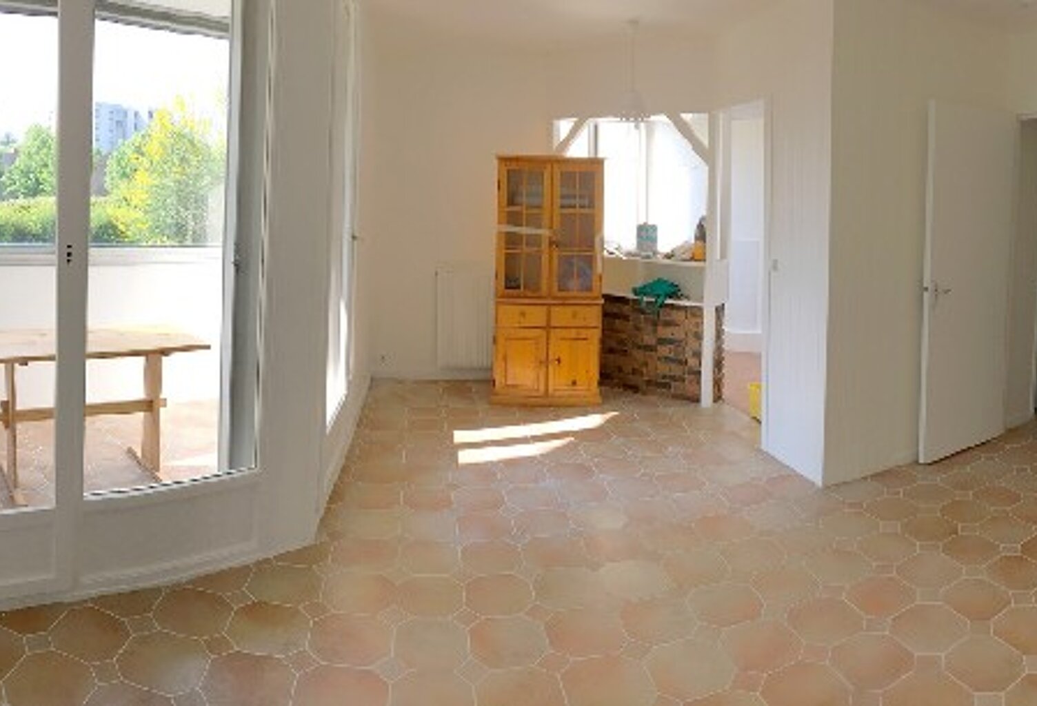 Location appartement 1 pièce 34 m² à Franconville (95130) — photo 1