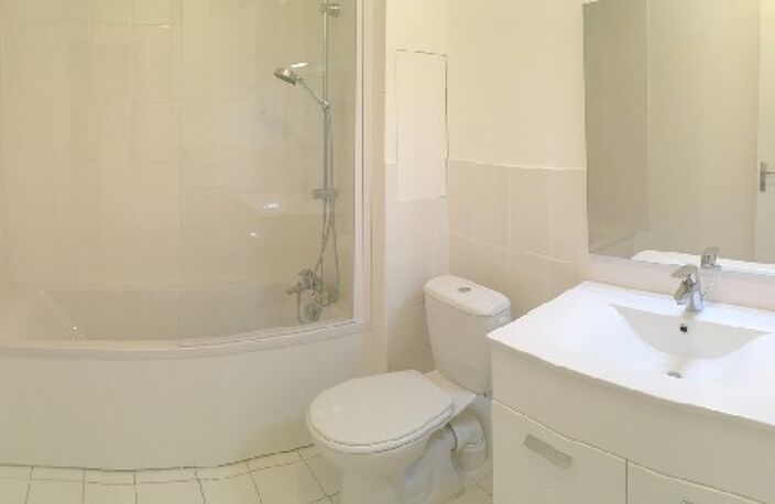 Location appartement 1 pièce 34 m² à Franconville (95130) — photo 5