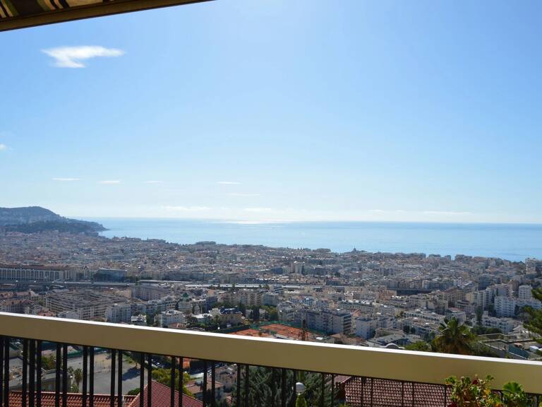 3 PIECES DERNIER ETAGE TERRASSE — photo 1
