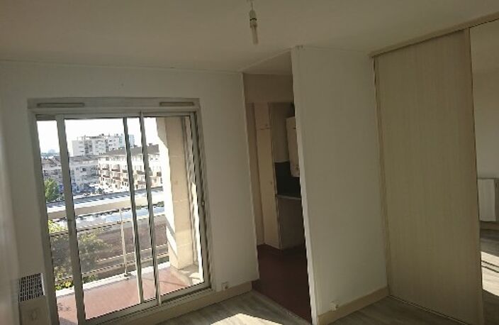 Location appartement 1 pièce 21 m² à Franconville (95130) — photo 5