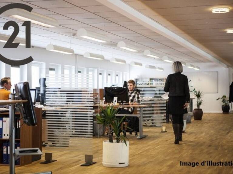 Bureaux à vendre — photo 1