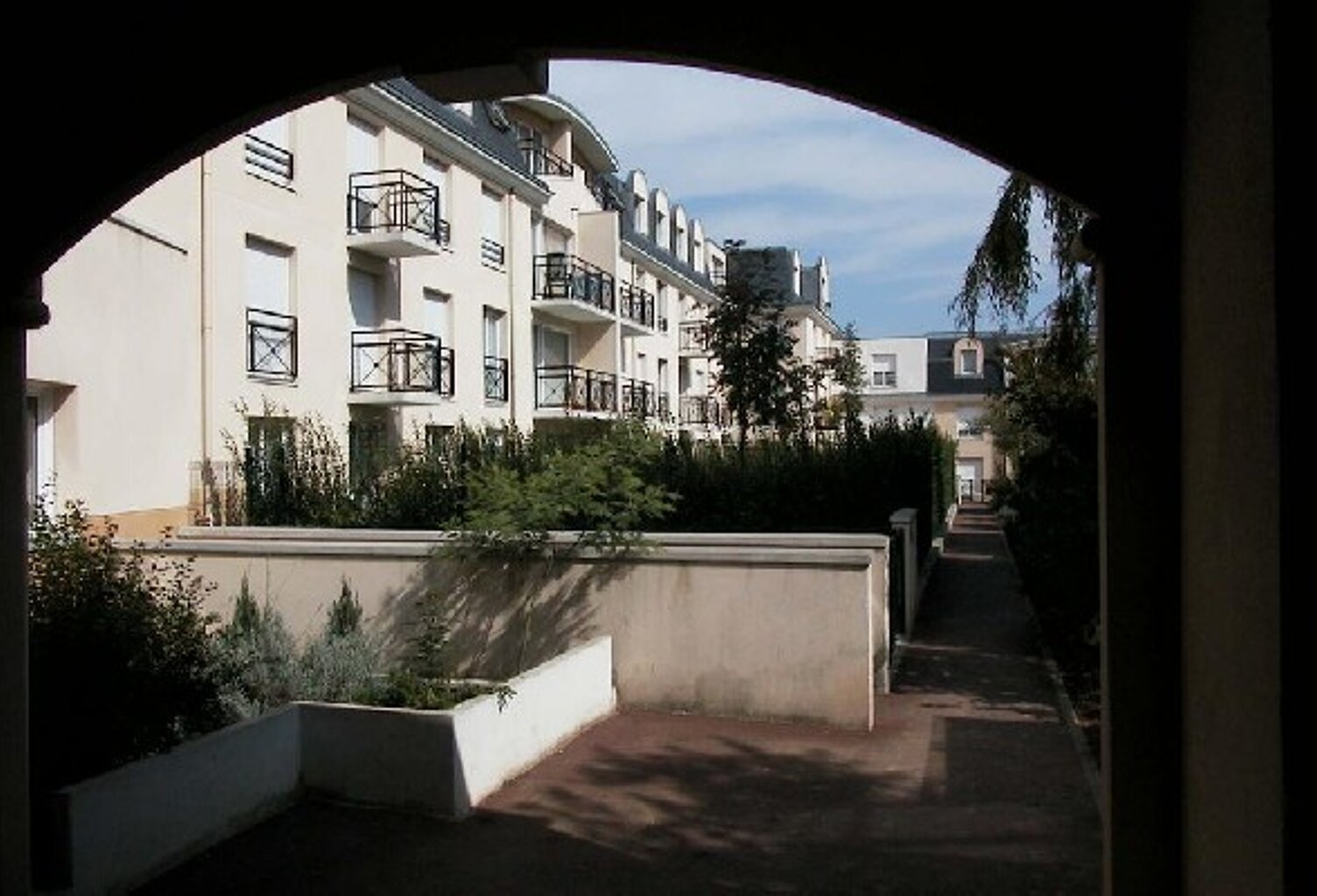 Location appartement 2 pièces 39 m² à Franconville (95130) — photo 1