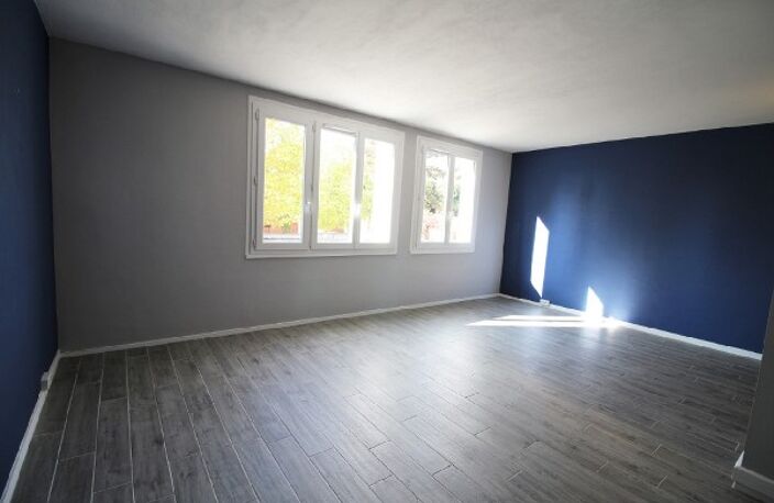 Location appartement 3 pièces 60 m² à Ermont (95120) — photo 2