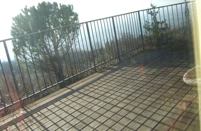Maison sur 2 hectares de terrain — photo 3