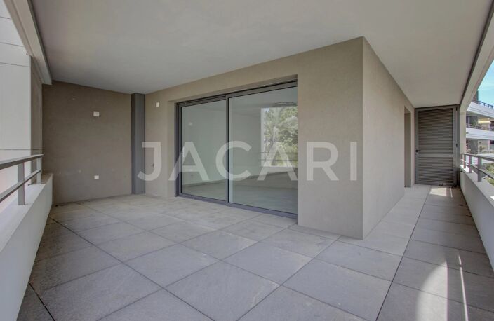 CANNES - MONTFLEURY - GRAND DEUX PIÈCES A 500M DE LA RUE D'ANTIBES — photo 2
