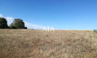 Terrain  3637 m² à vendre à Ruffec (16700)