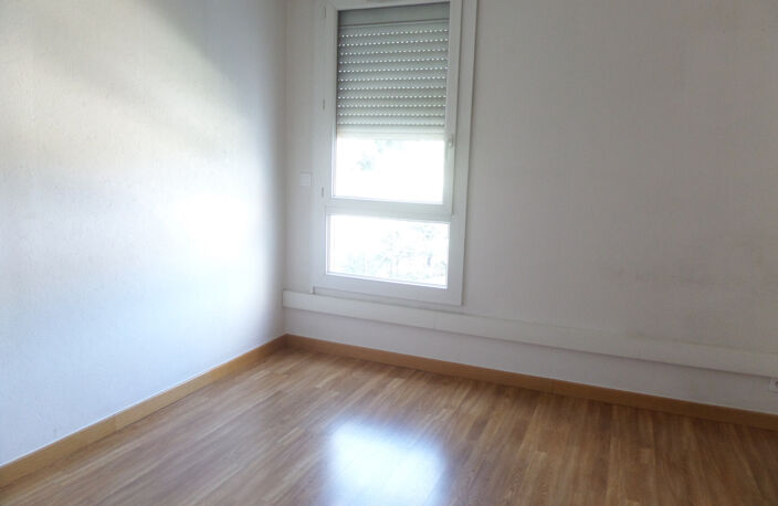 Marseille 11 / La Valentine — photo 2