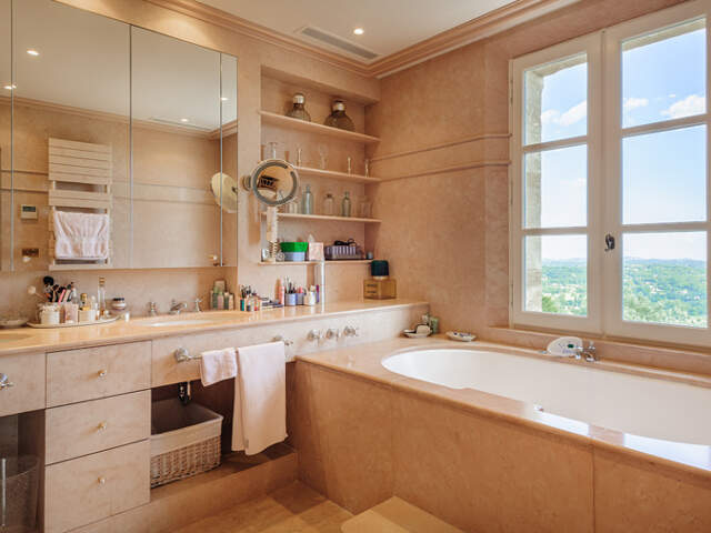 Prestigieuse Propriété à Chateauneuf de Grasse — photo du bien