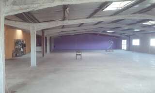 Commerce  495 m² à louer à Baillargues (34670)