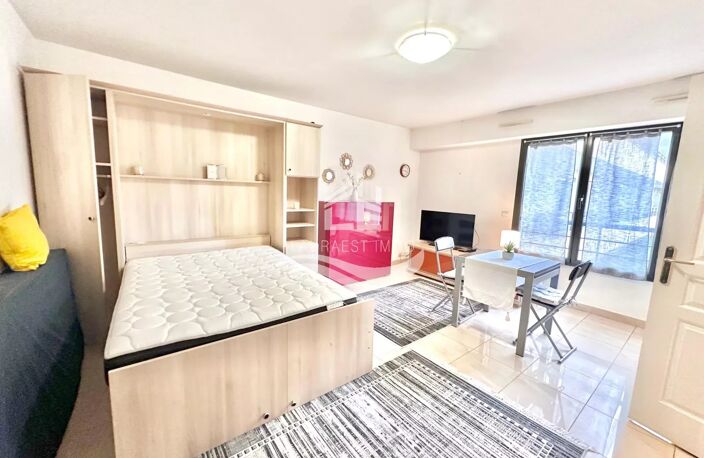 Studio 32 m2 Carré D'or/Deux pas de la MER — photo 2