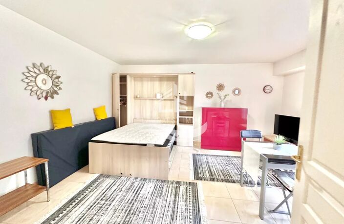Studio 32 m2 Carré D'or/Deux pas de la MER — photo 5